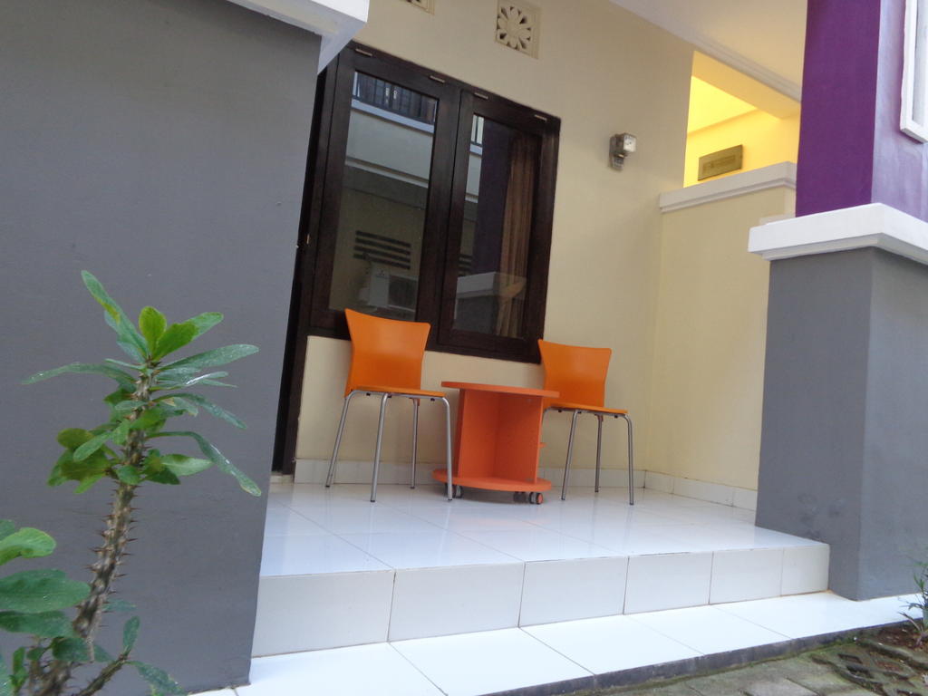 Bakung Sunset Hotel كوتا الغرفة الصورة
