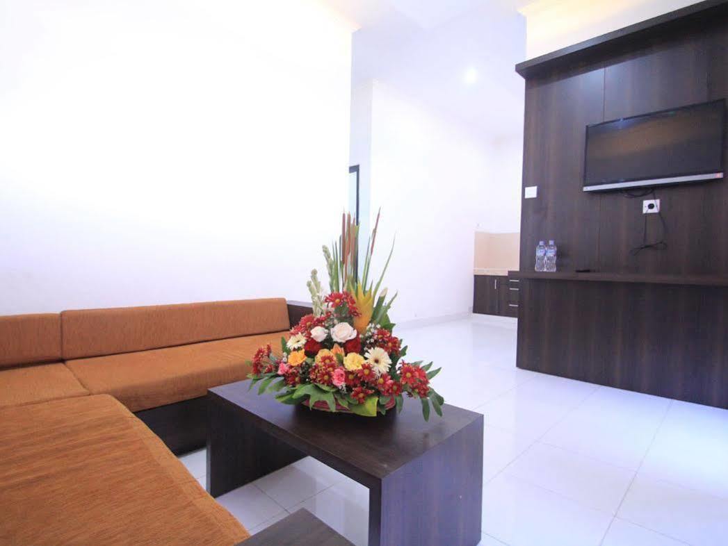 Bakung Sunset Hotel كوتا المظهر الخارجي الصورة