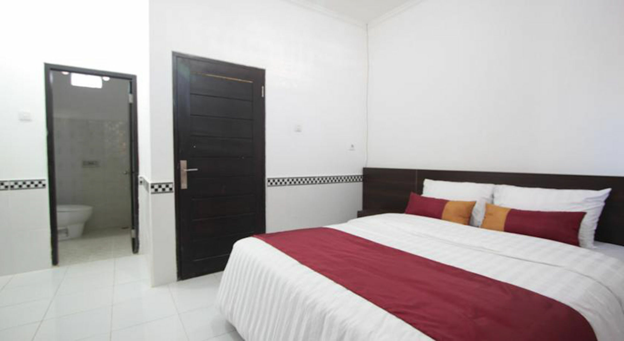 Bakung Sunset Hotel كوتا المظهر الخارجي الصورة